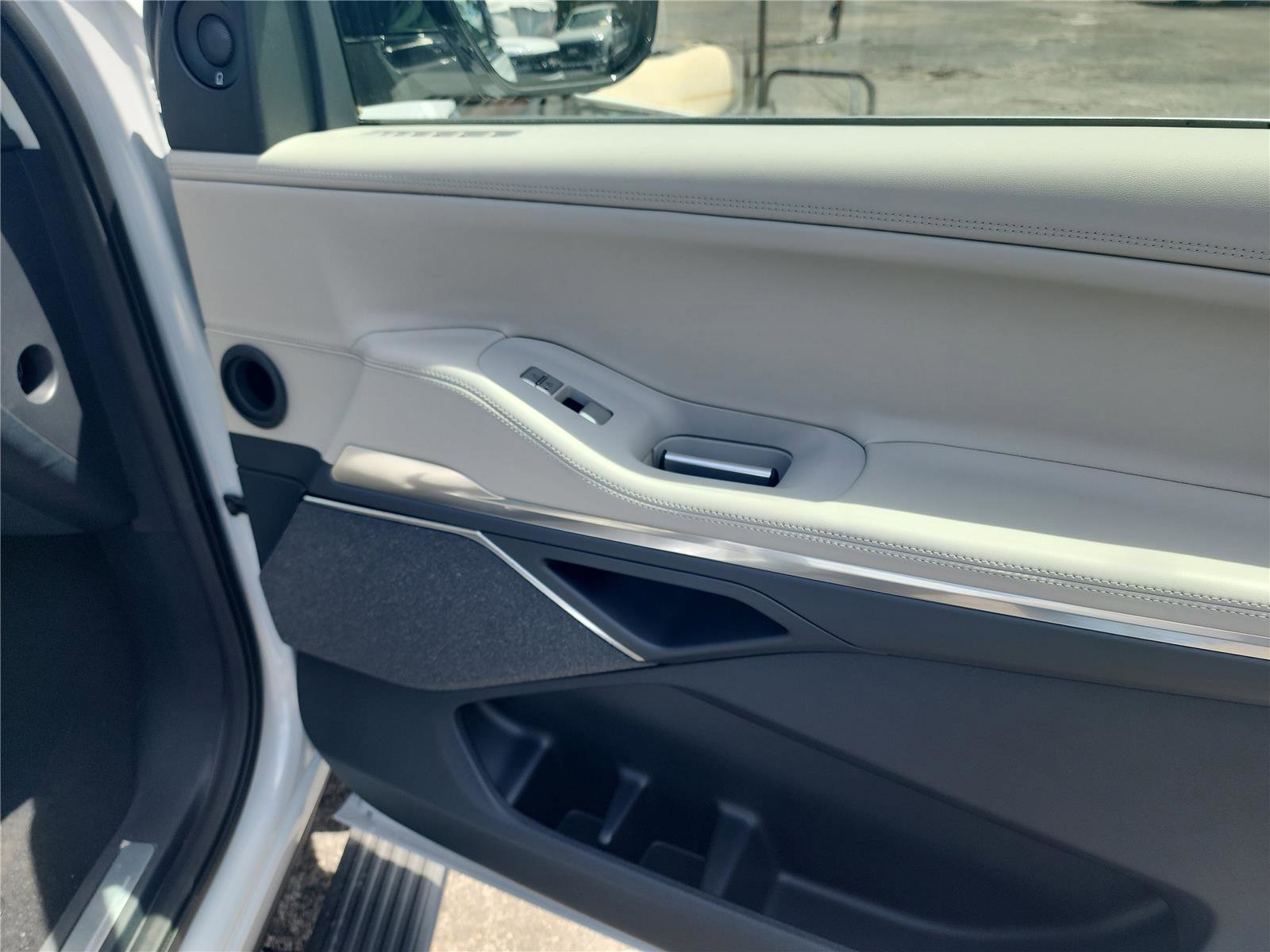 New 2026 Lincoln Navigator L Reserve AWD/4WD image 29