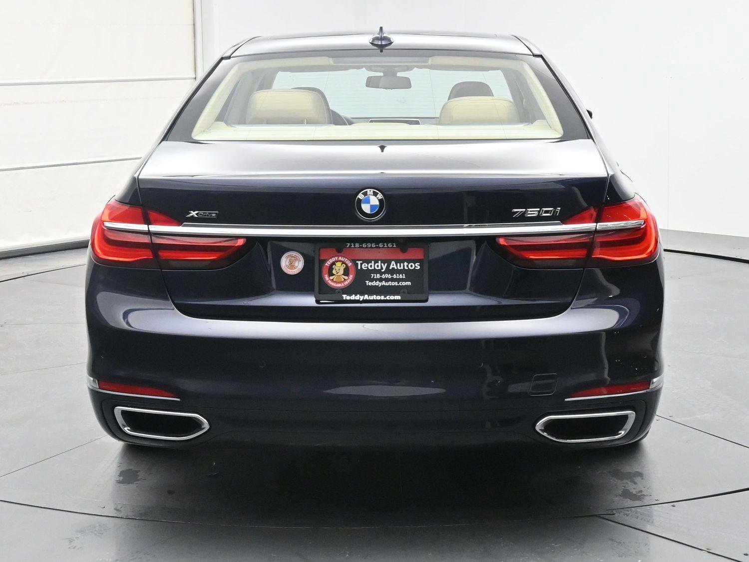 Used 2018 BMW 750i xDrive image 30