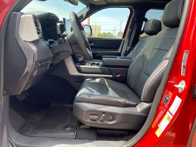 New 2026 Toyota Tundra Limited AWD/4WD image 17
