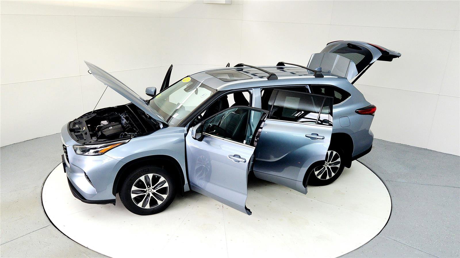 Certified 2022 Toyota Highlander XLE image 22