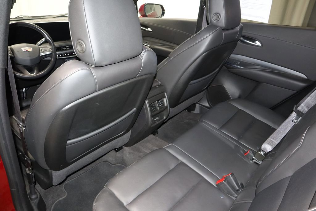 Used 2024 Cadillac XT4 Premium Luxury AWD/4WD image 23