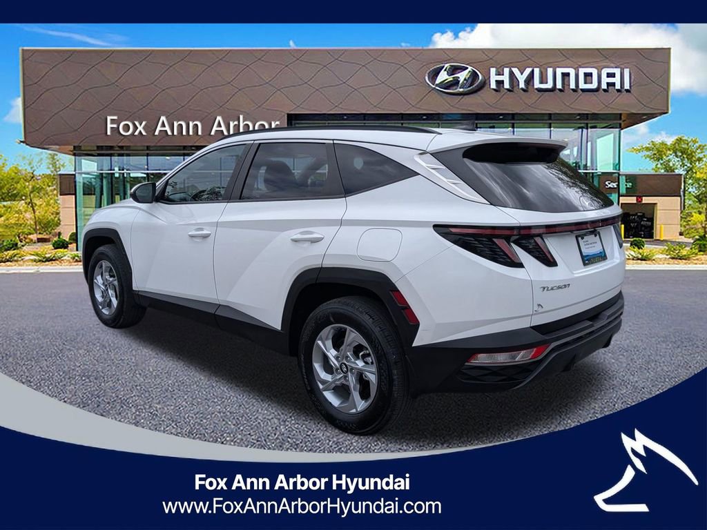 Certified 2023 Hyundai Tucson SEL w/ Winter Package AWD/4WD image 3