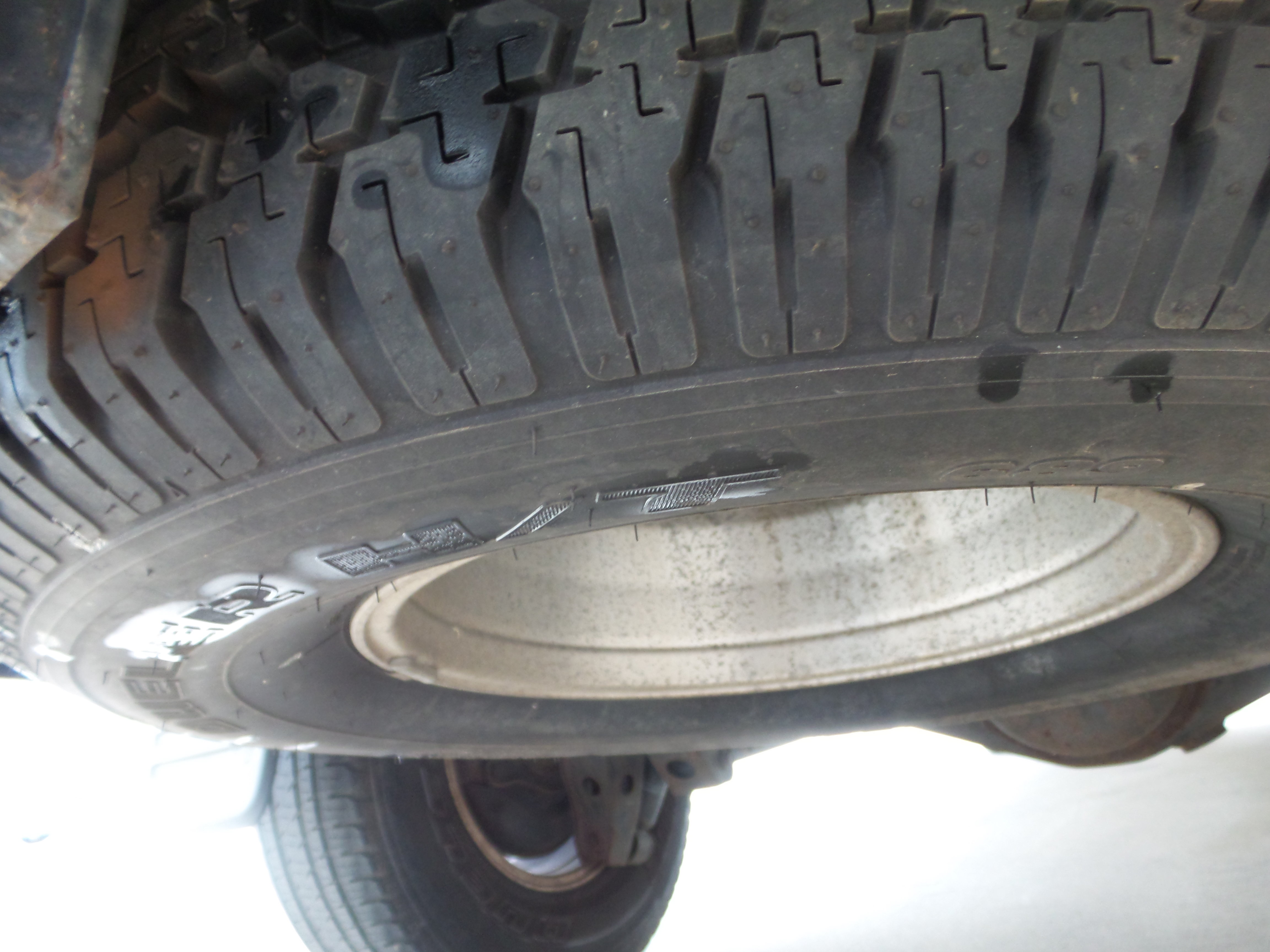 Used 2001 Toyota Sequoia SR5 AWD/4WD image 90