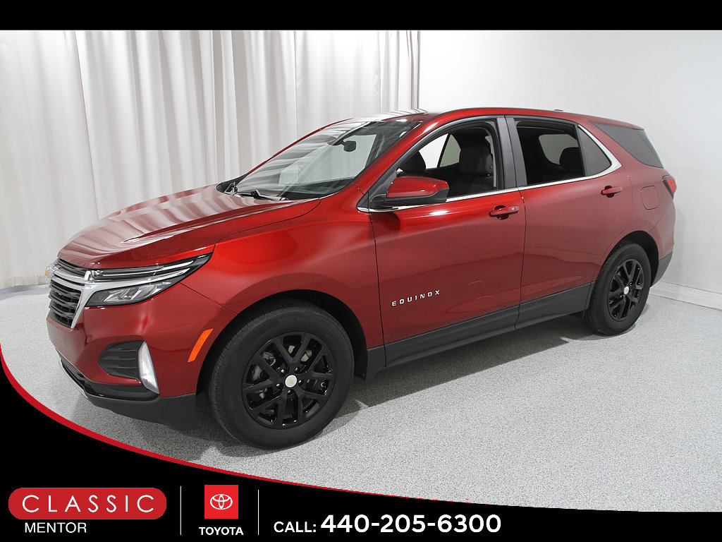 Used 2024 Chevrolet Equinox LT FWD image 3