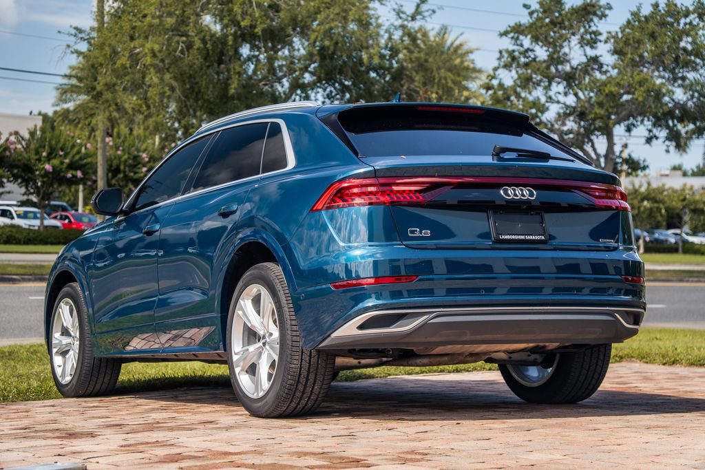 Used 2019 Audi Q8 Prestige AWD/4WD image 3