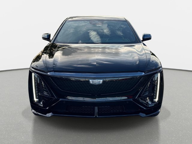 New 2026 Cadillac Lyriq V w/ LPO, Onyx Lite Package AWD/4WD image 8