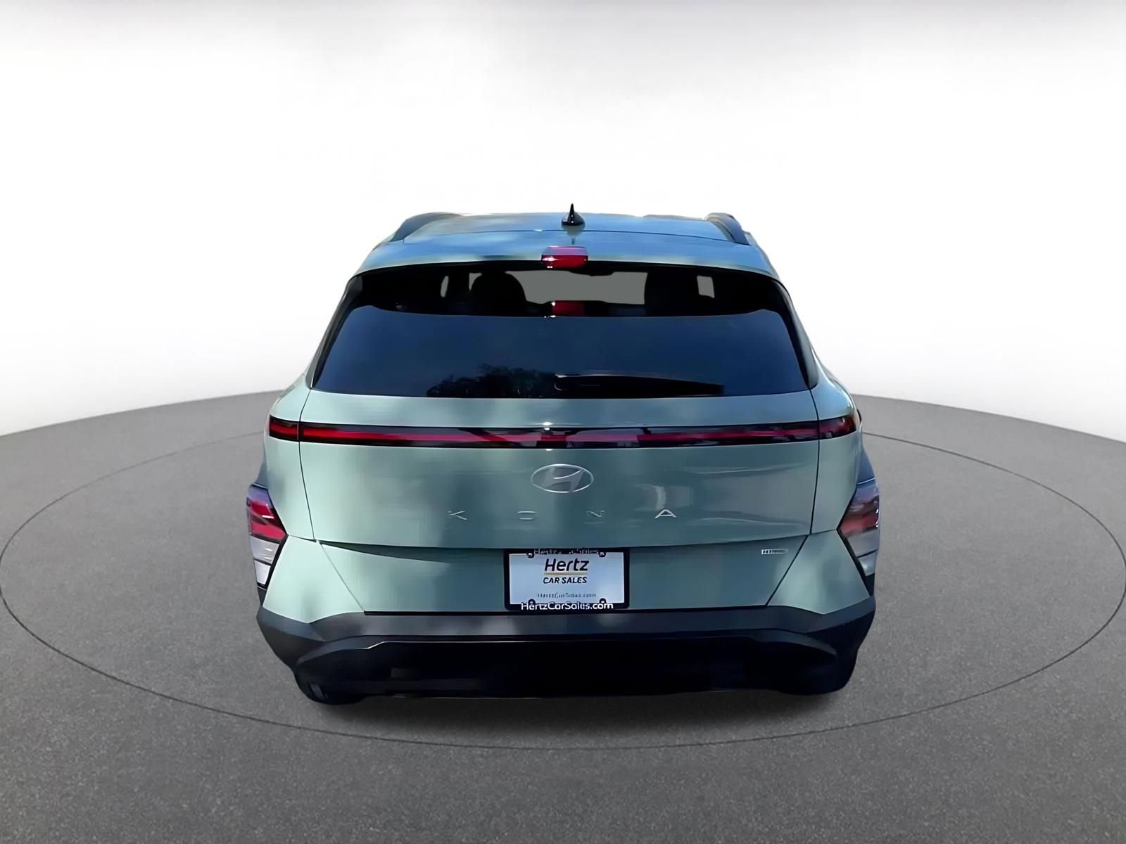 Used 2025 Hyundai Kona SEL image 12