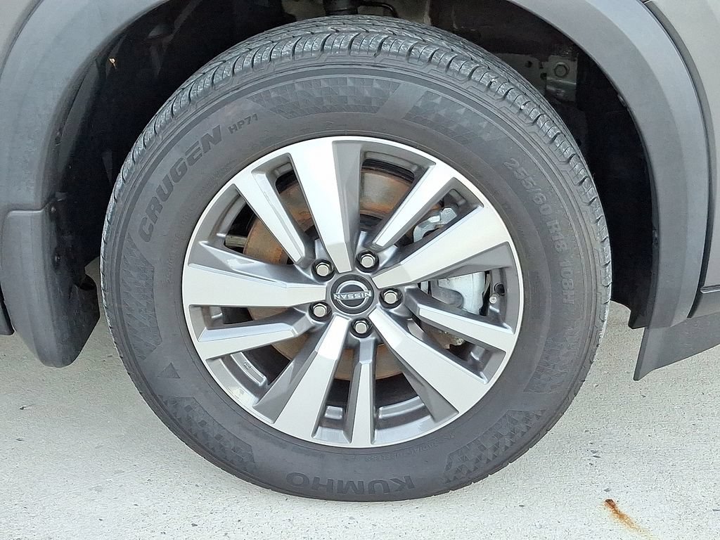 Used 2023 Nissan Pathfinder SL AWD/4WD image 11