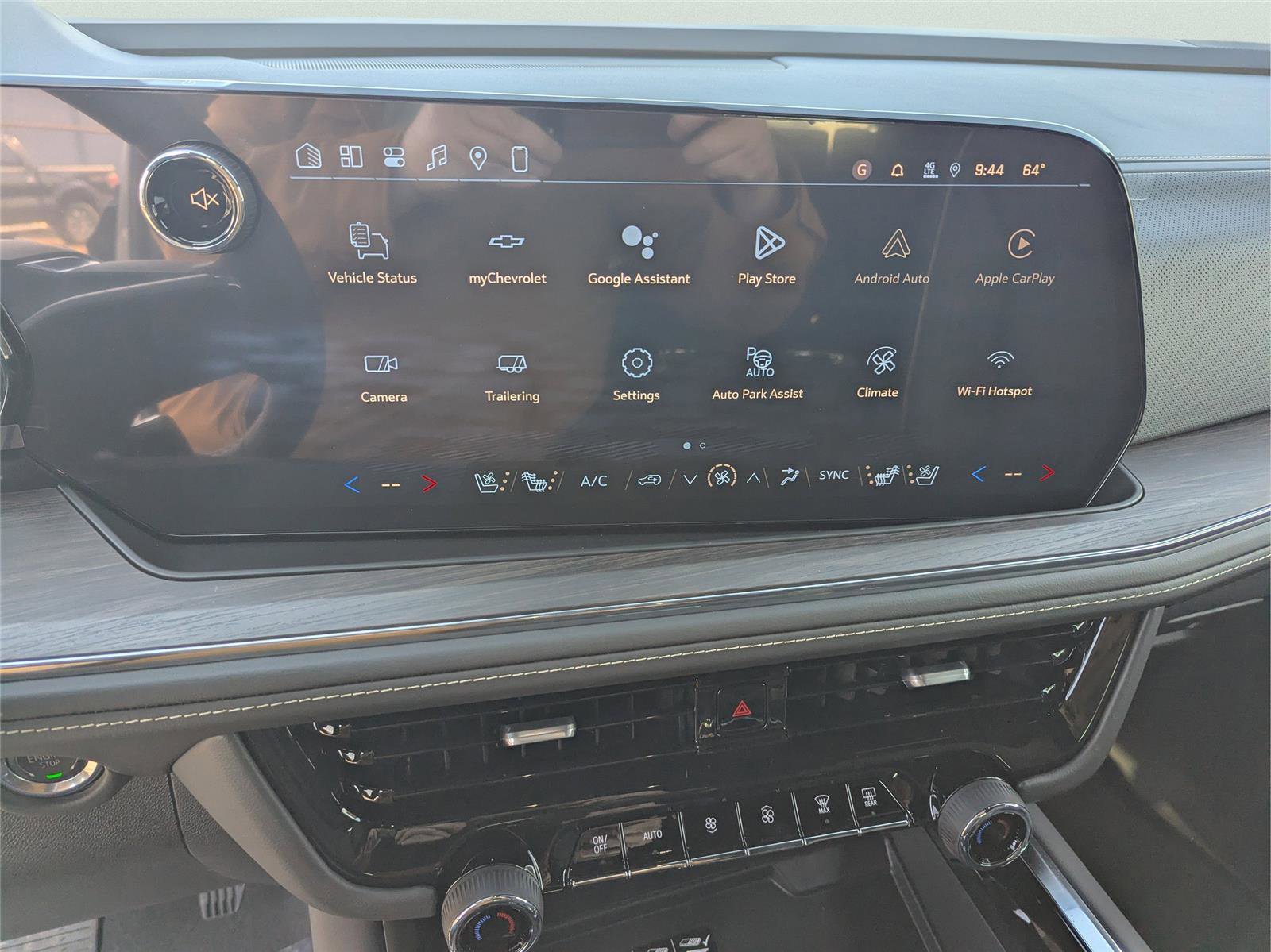 New 2026 Chevrolet Tahoe Premier image 18