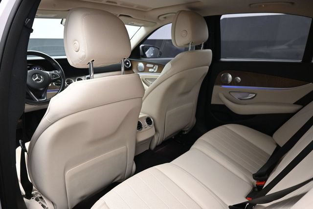 Used 2017 Mercedes-Benz E 300 4MATIC image 21