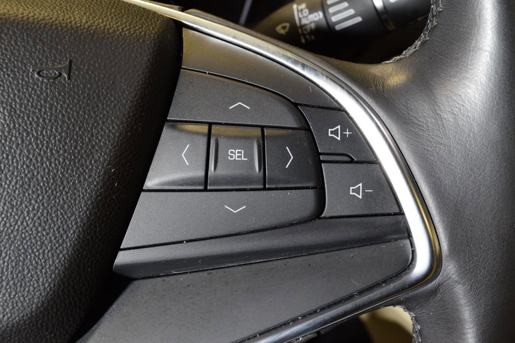 Used 2018 Cadillac XT5 Premium Luxury w/ Driver Assist Package image 21