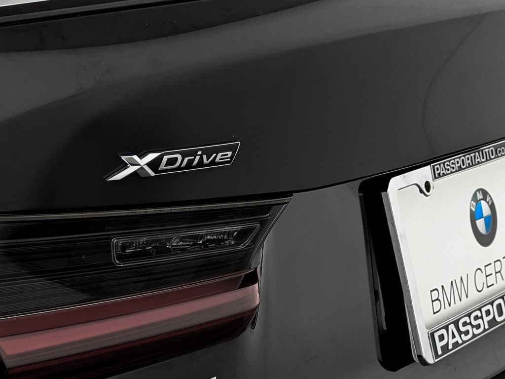 Certified 2022 BMW 330i xDrive Sedan w/ M Sport Package image 11