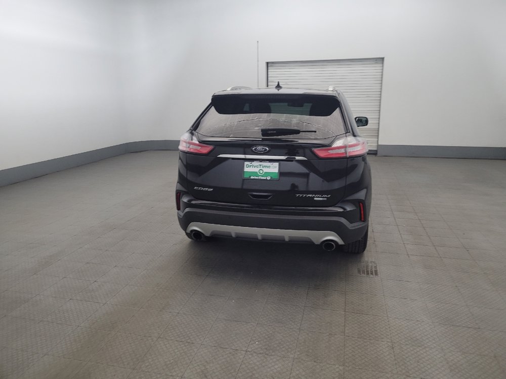 Used 2019 Ford Edge Titanium AWD/4WD image 7