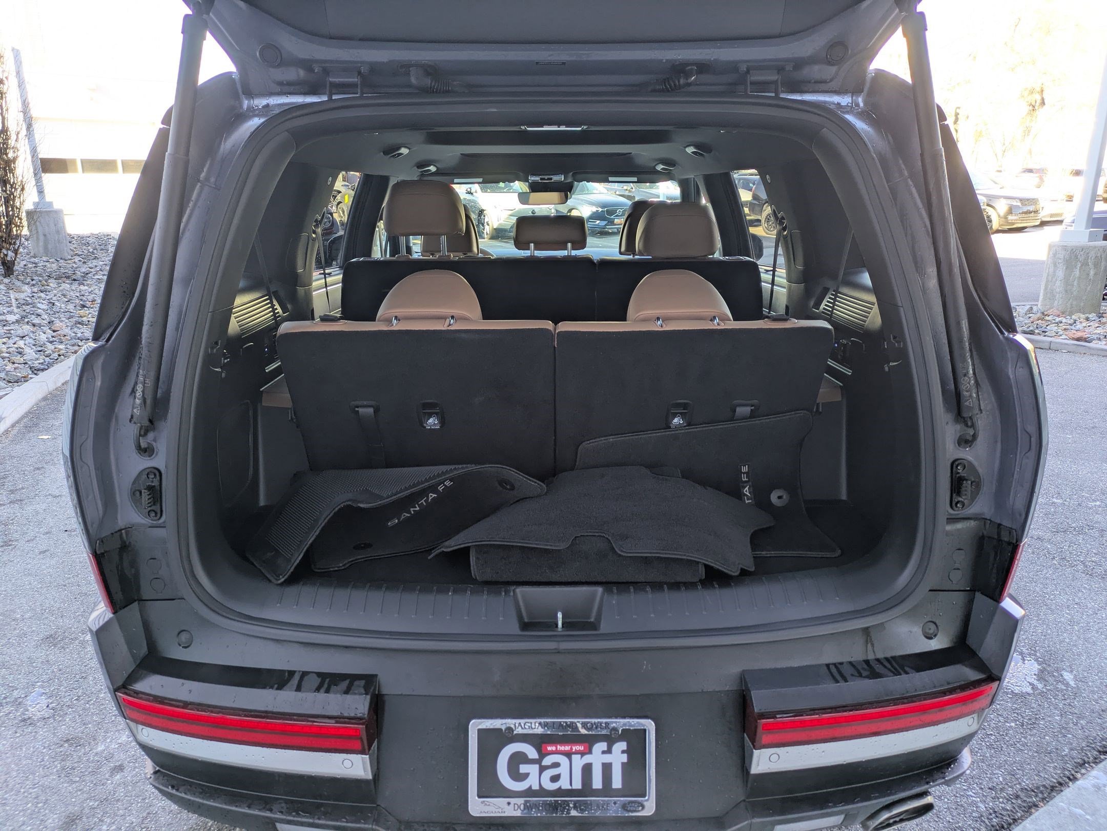 Used 2024 Hyundai Santa Fe Limited image 32