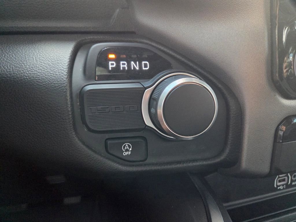 Used 2025 RAM 1500 Big Horn RWD image 29