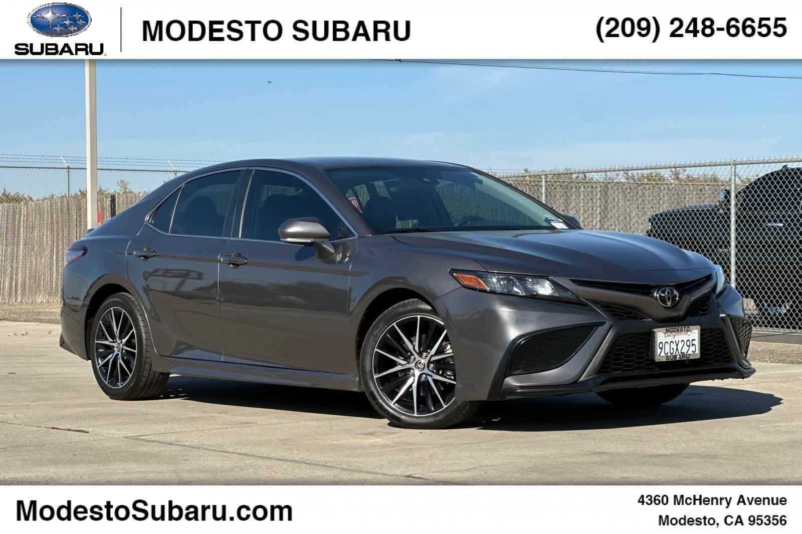 Used 2022 Toyota Camry SE w/ Carpet Mat Package (TMS)