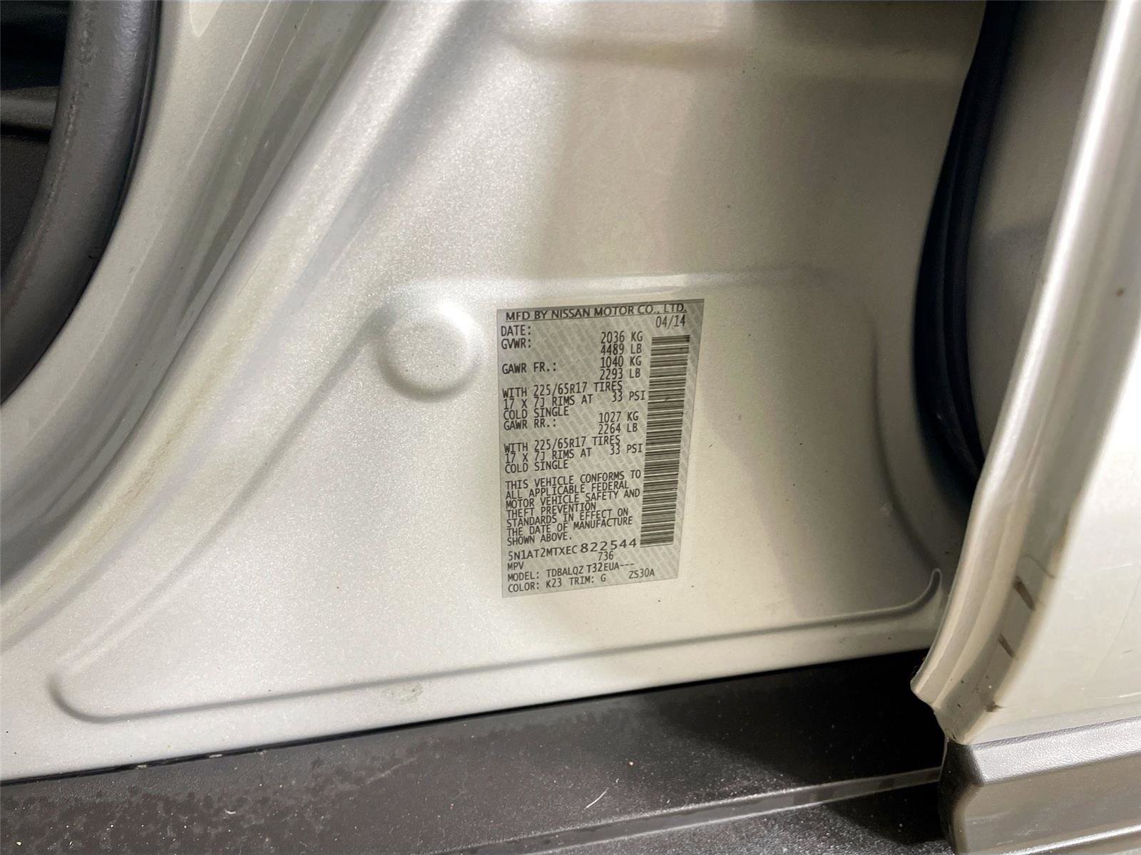 Used 2014 Nissan Rogue SV FWD image 21