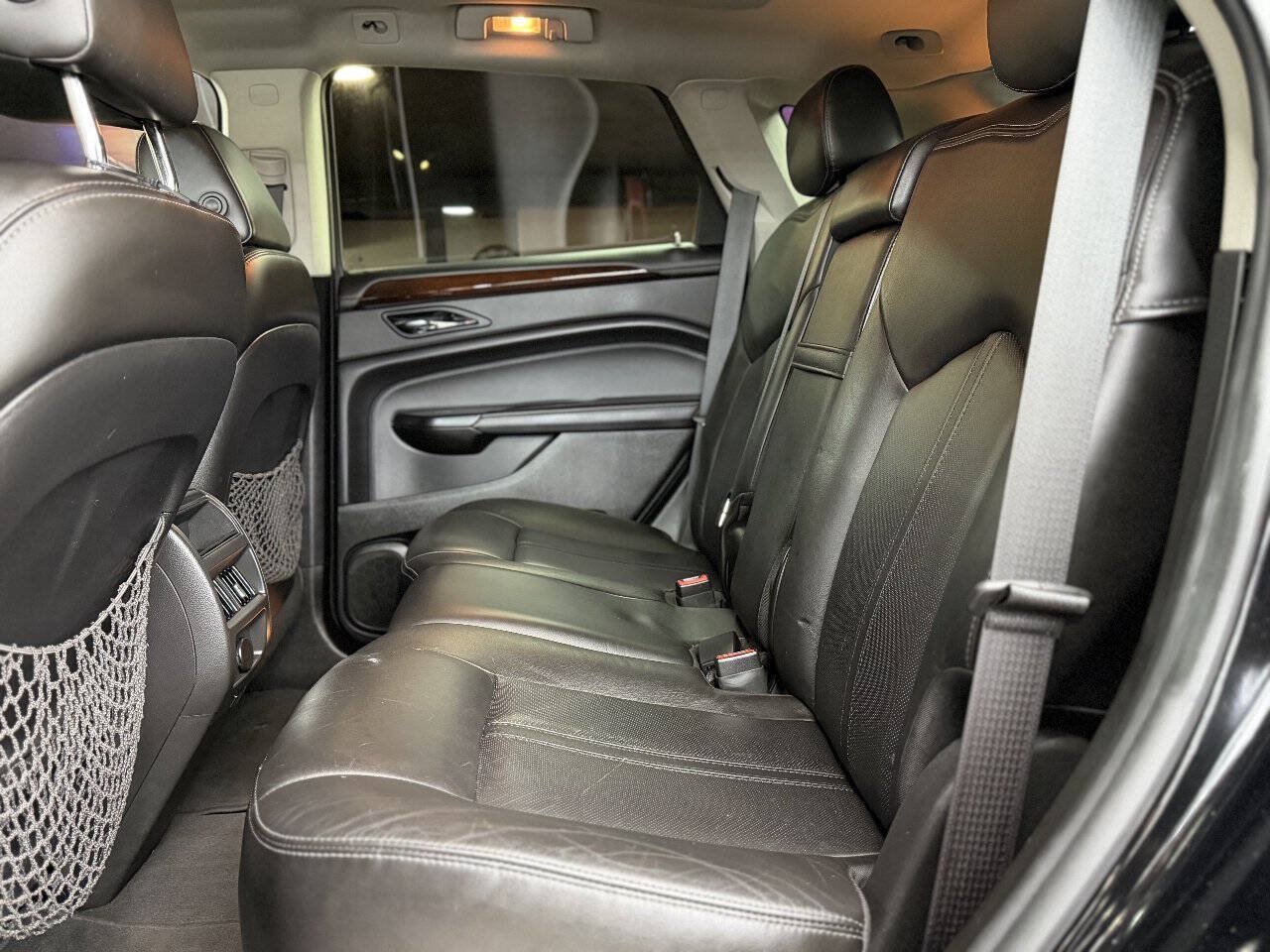 Used 2015 Cadillac SRX Luxury AWD/4WD image 4