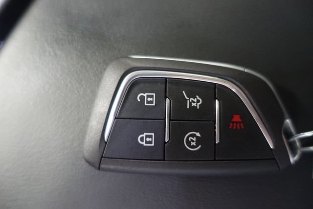 Used 2024 Cadillac Lyriq Tech AWD/4WD image 17
