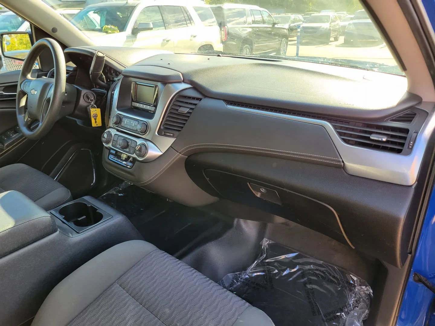 Used 2016 Chevrolet Tahoe 4WD w/ Remote Keyless Entry Package image 27