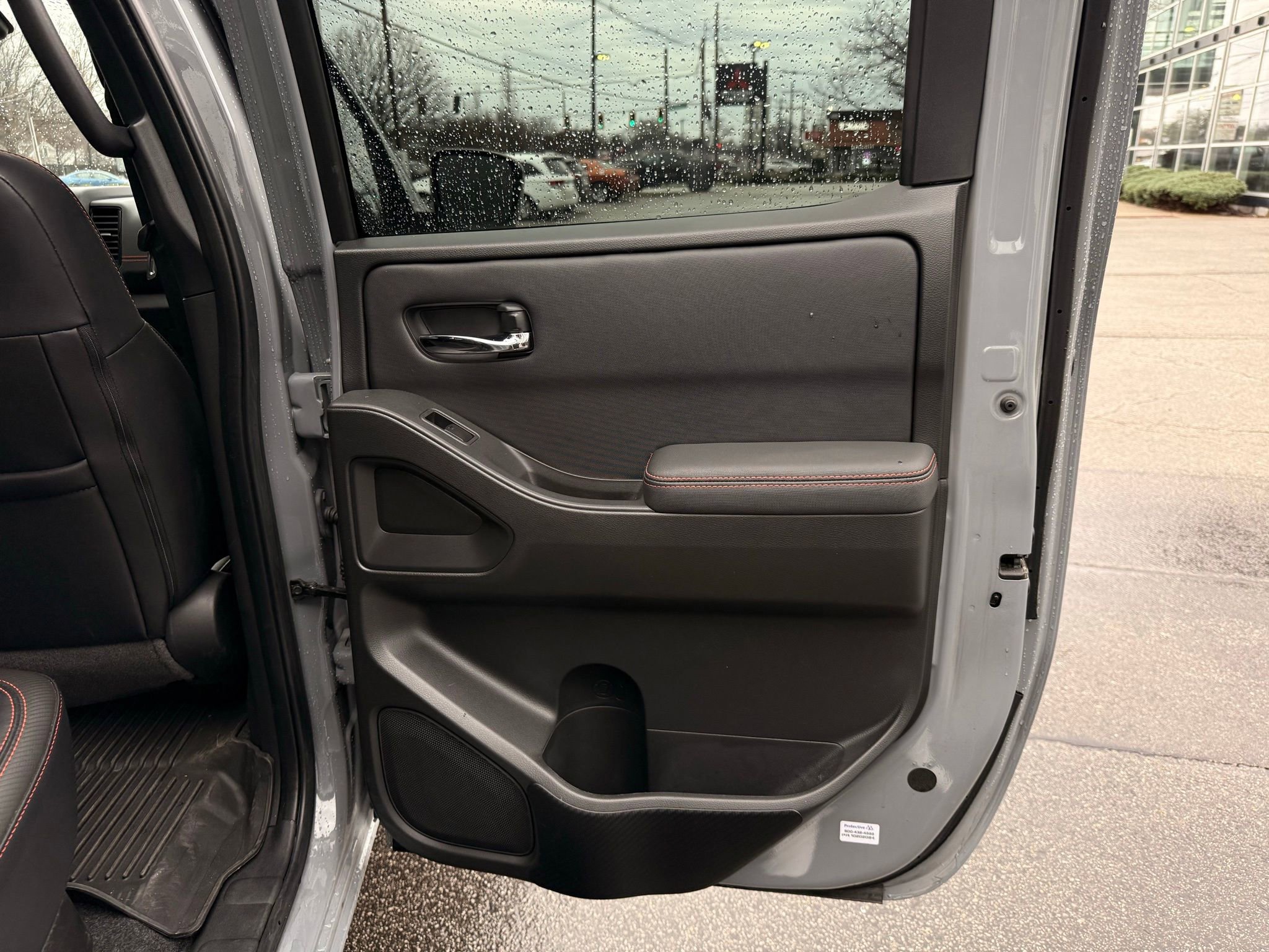 Used 2024 Nissan Frontier PRO-4X w/ Pro Premium Package image 30