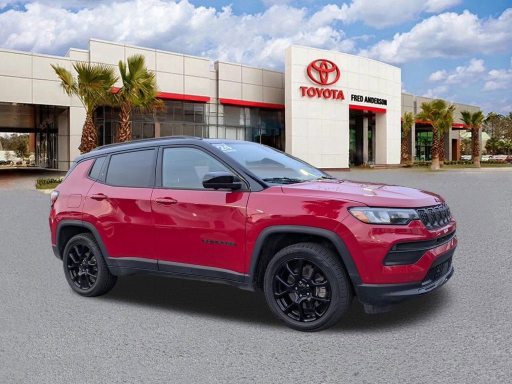 Used 2024 Jeep Compass Latitude w/ Convenience Group video 1