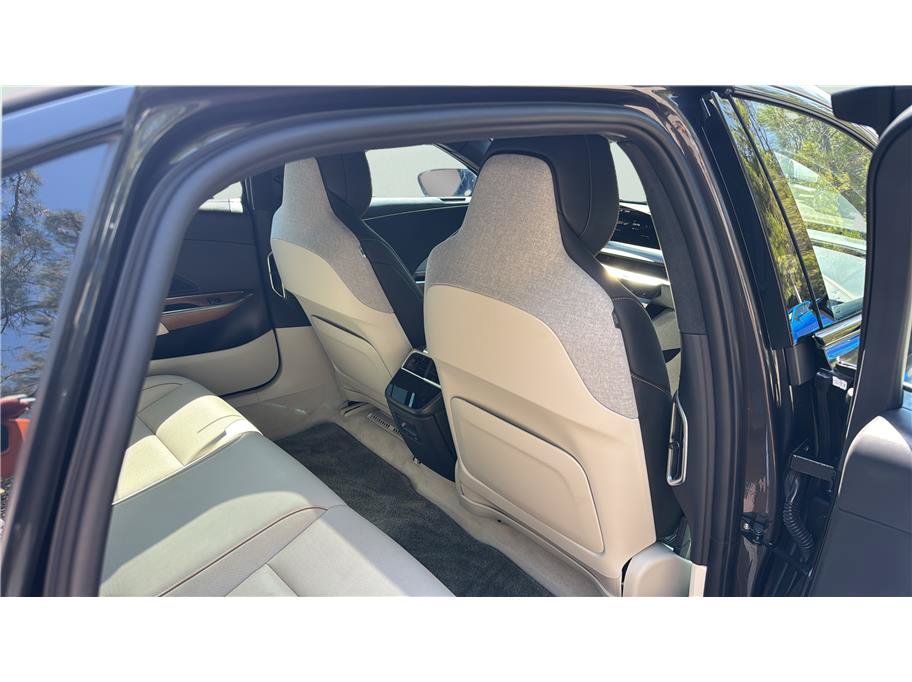 Used 2023 Lucid Air Touring AWD/4WD image 16