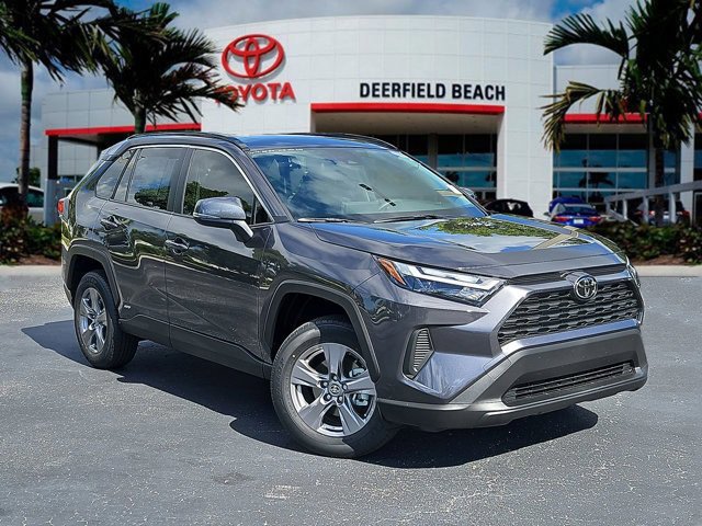 New 2025 Toyota RAV4 XLE