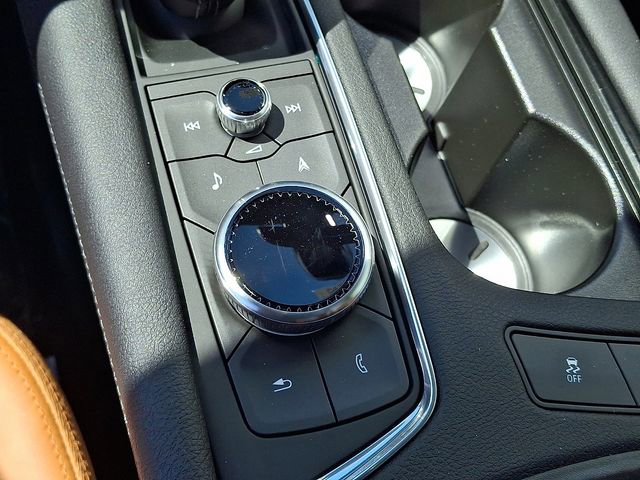 New 2026 Cadillac XT5 Premium Luxury w/ Driver Assist Package image 16