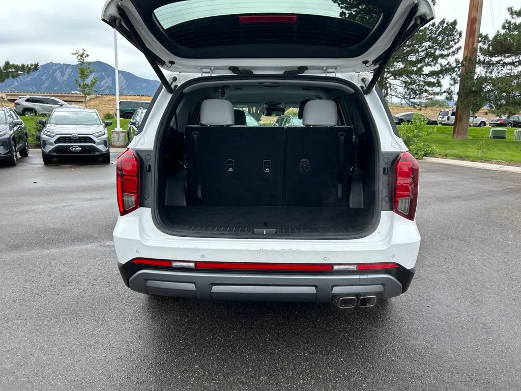 Used 2024 Hyundai Palisade SEL AWD/4WD image 16