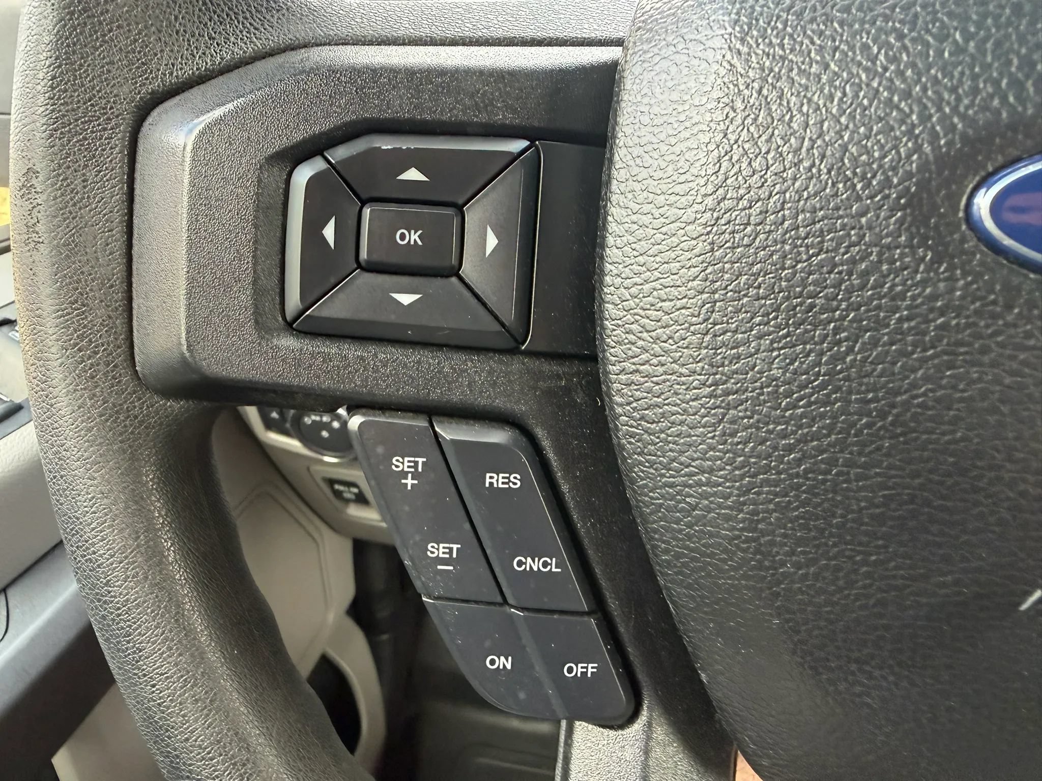 Used 2018 Ford F150 XL w/ Equipment Group 101A Mid AWD/4WD image 26