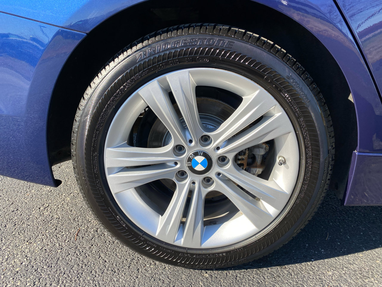 Used 2018 BMW 330i xDrive 330i xDrive SULEV Sedan w/ Premium Package image 48