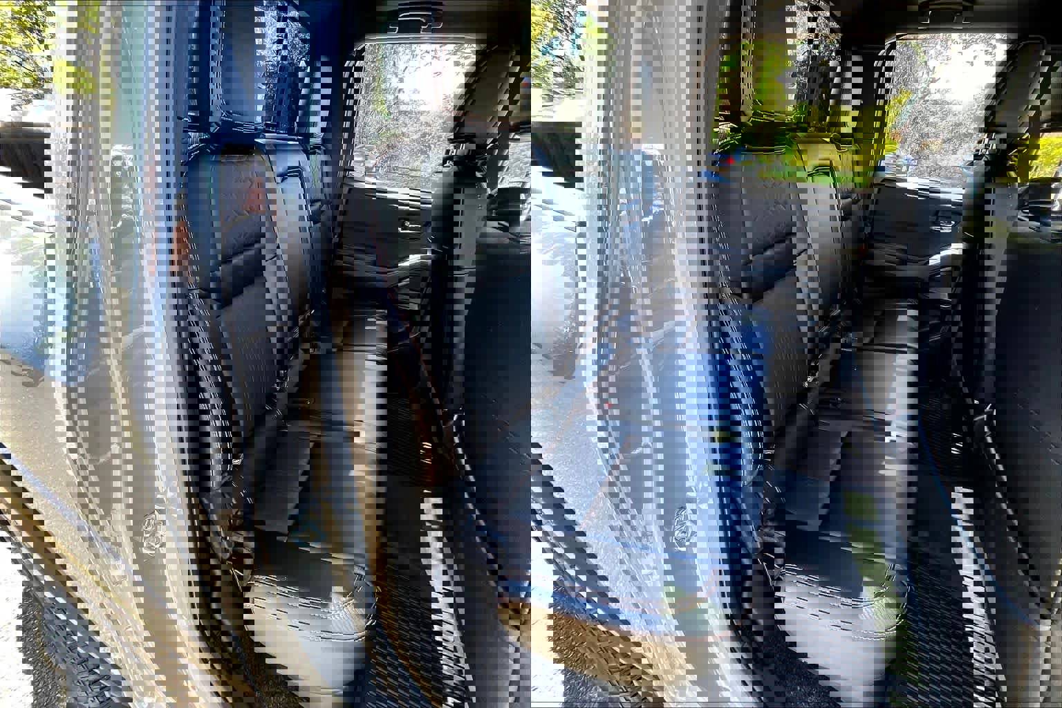 Used 2024 Nissan Frontier PRO-4X w/ Pro Premium Package image 19