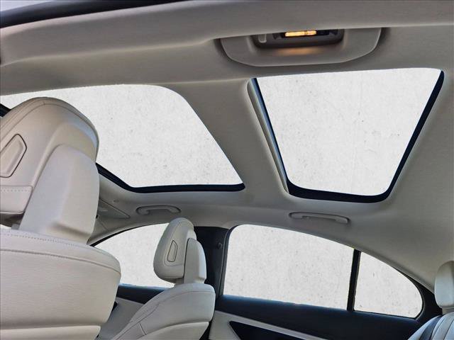 Used 2025 Mercedes-Benz E 350 4MATIC Sedan image 20