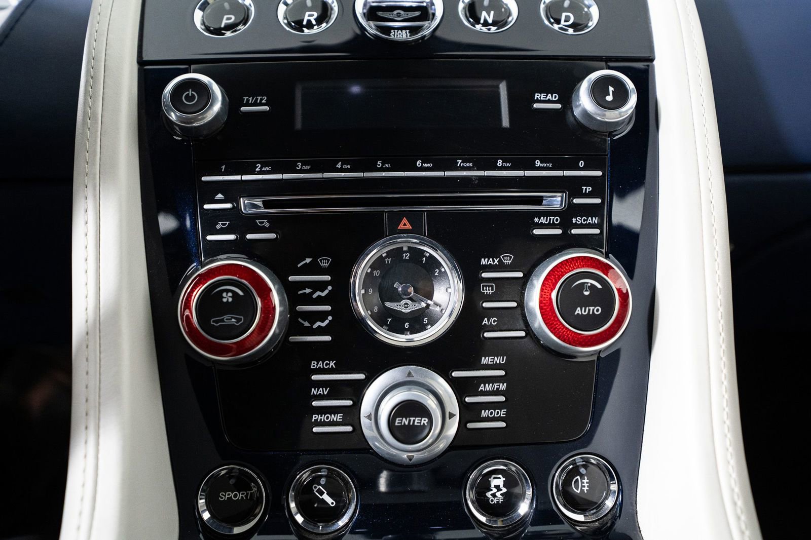 Used 2018 Aston Martin Lagonda RWD image 37