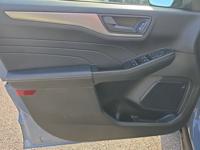 Used 2025 Ford Escape Active w/ Cold Weather Package image 21