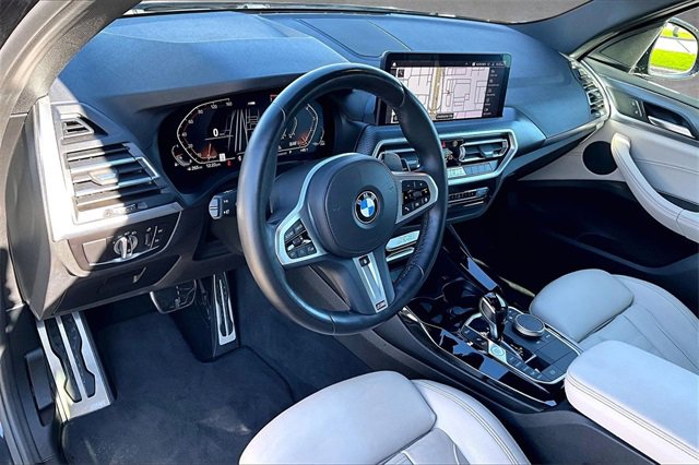 Used 2022 BMW X3 xDrive30i w/ M Sport Package image 12