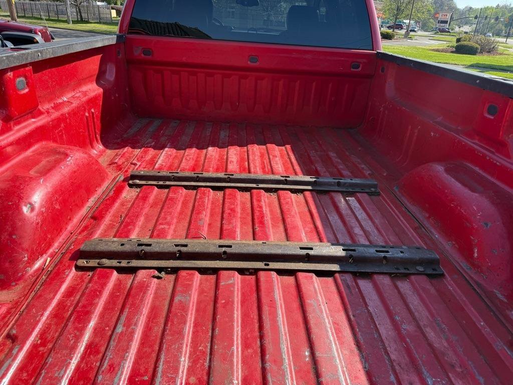 Used 2011 Chevrolet Silverado 3500 LTZ AWD/4WD image 11