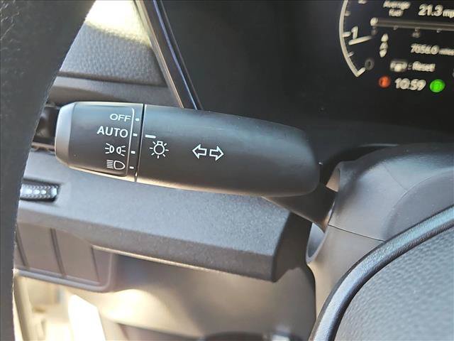 Used 2025 Honda CR-V EX image 15