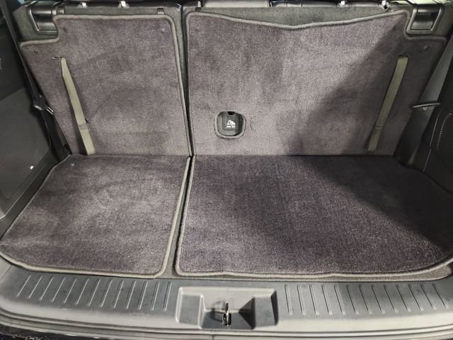 Used 2022 Toyota Highlander XSE FWD image 26