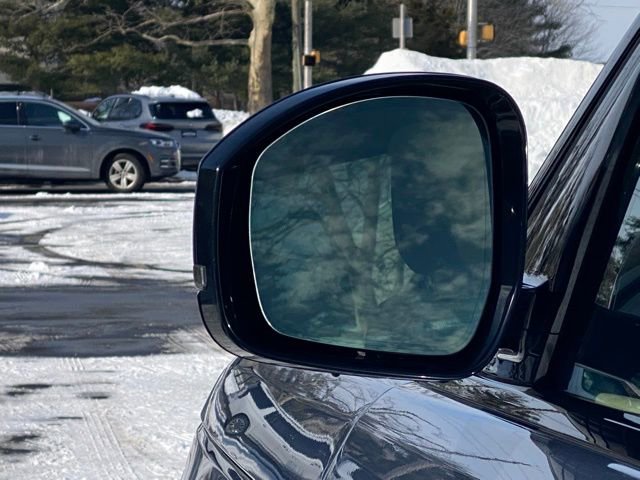 Used 2022 Land Rover Range Rover Westminster Edition image 15