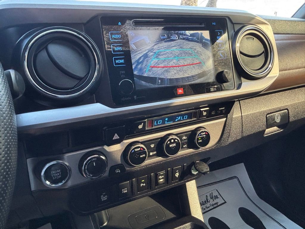 Used 2016 Toyota Tacoma Limited w/ Exterior Package image 12