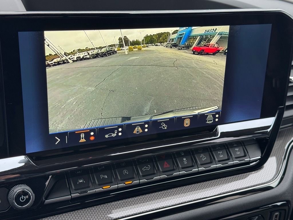 New 2026 Chevrolet Silverado 1500 ZR2 w/ Dark Appearance Package image 19