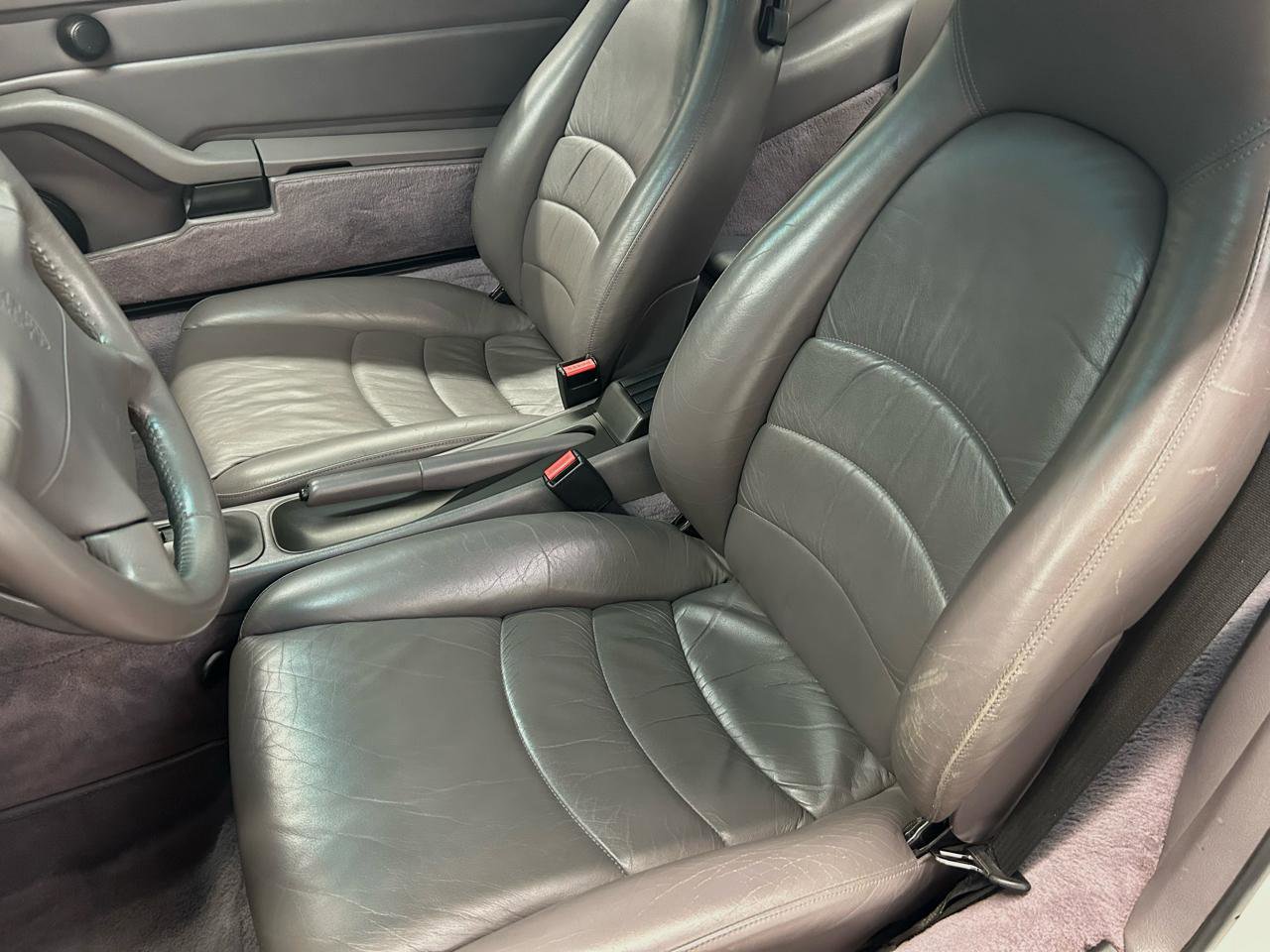 Used 1995 Porsche 911 Carrera RWD image 11