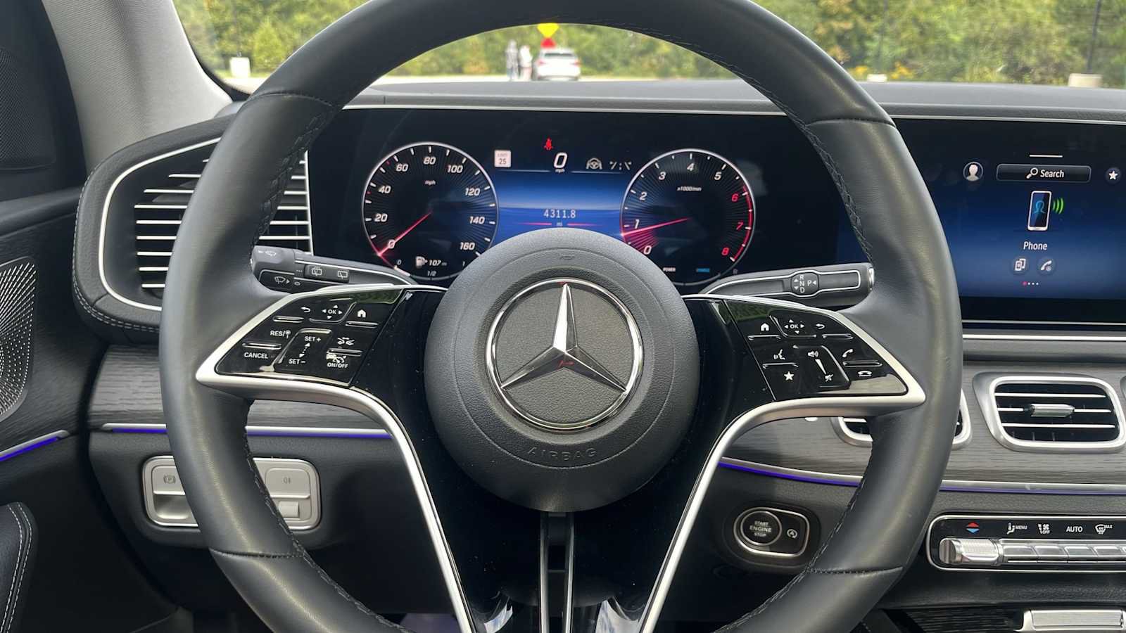 Used 2026 Mercedes-Benz GLS 450 4MATIC image 39