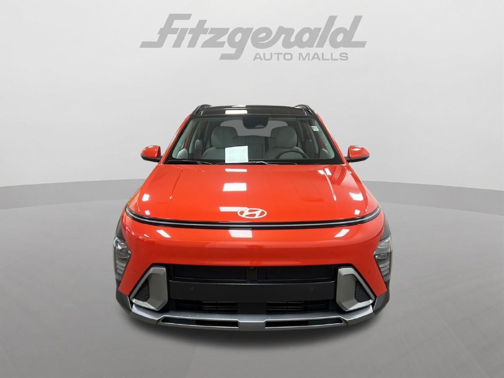 Used 2025 Hyundai Kona Limited FWD image 11