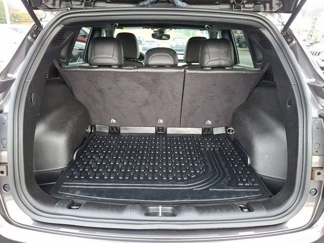 Certified 2023 Jeep Compass Limited AWD/4WD image 32