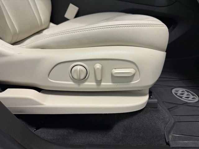 Certified 2023 Buick Enclave Essence w/ Experience Buick Package image 31