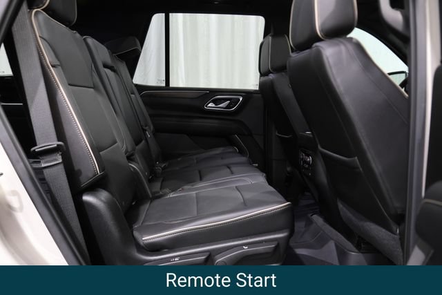 Used 2021 Chevrolet Tahoe Premier w/ Premium Package AWD/4WD image 13