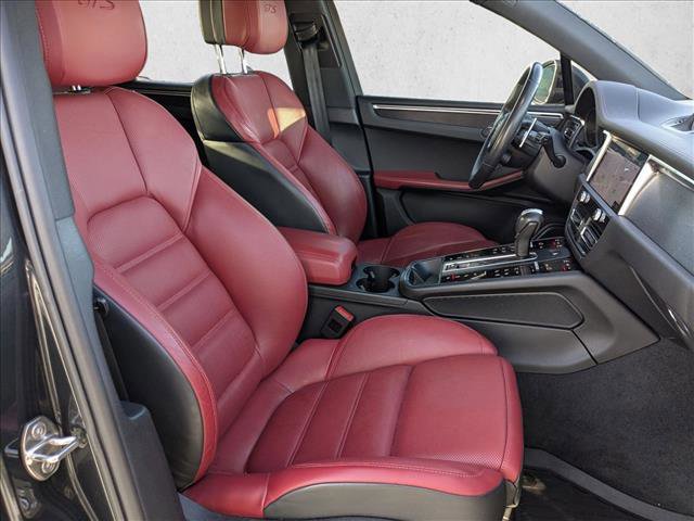 Used 2023 Porsche Macan GTS image 17